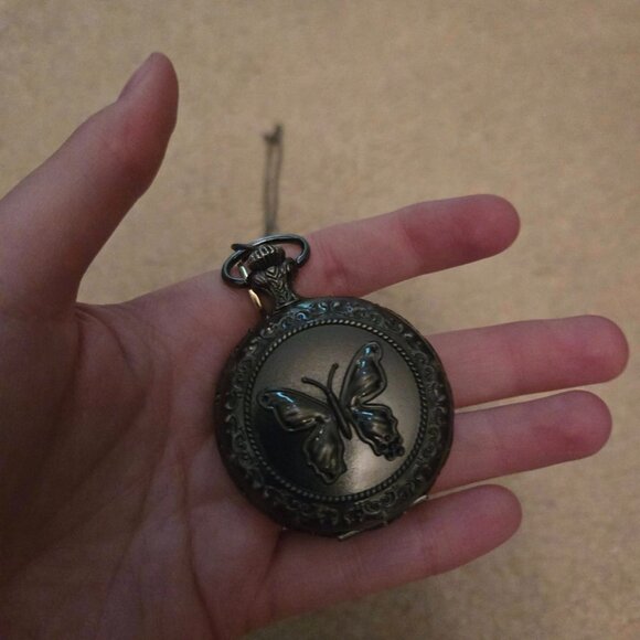 Hot Topic Y2K Silver Butterfly Pocket Watch Long Chain Necklace - Picture 2 of 6